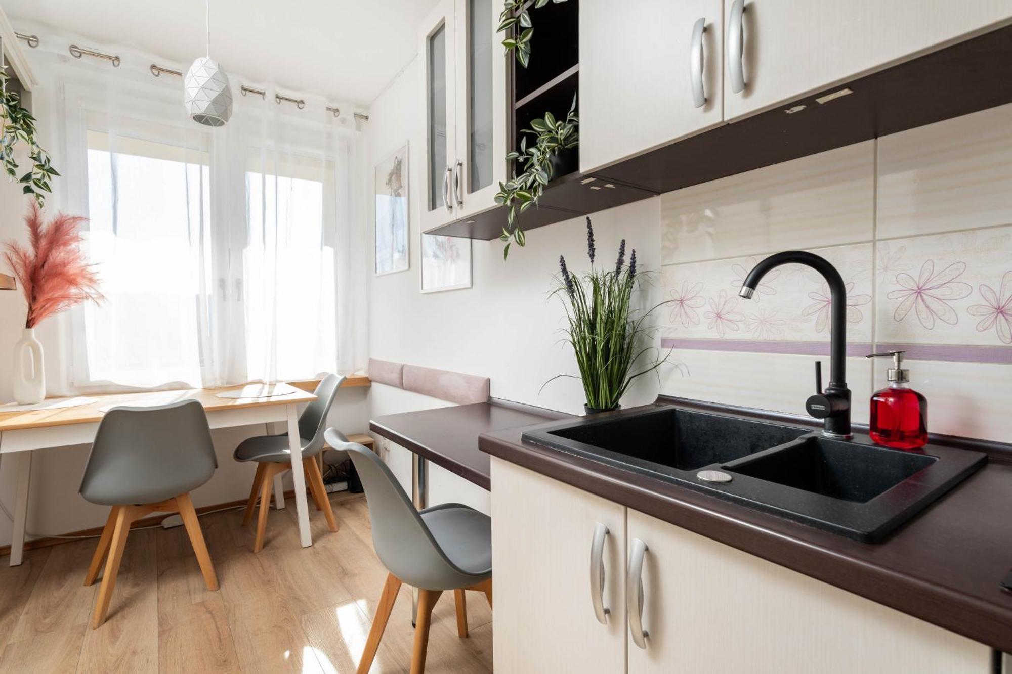 Jonagold Apartment Metro Raclawicka Varšava Exteriér fotografie